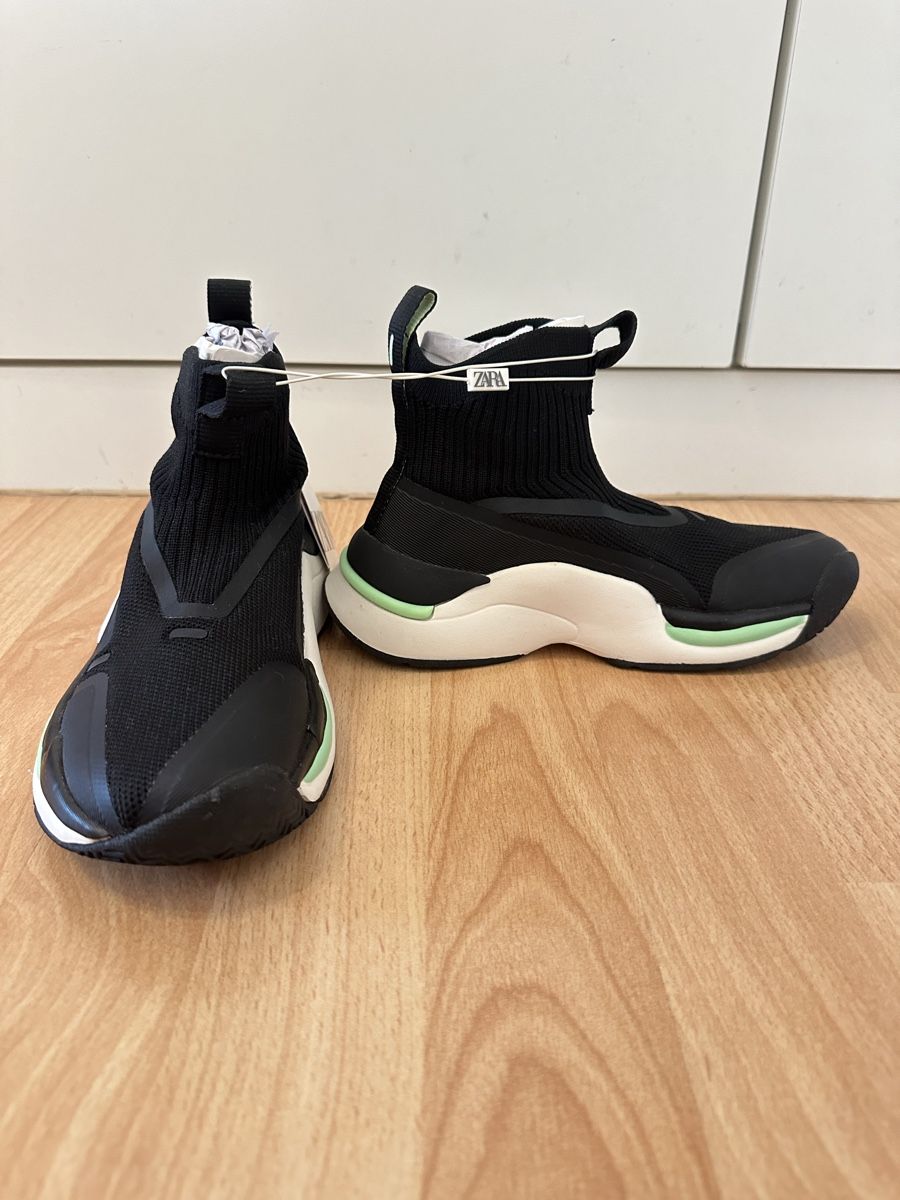 Zara Scarpe da uomo: Hohe Turnschuhe Socken  gr.33 Zara – Nuovo e nell'imballaggio originale da Zollikerberg venduto da MK-13 1