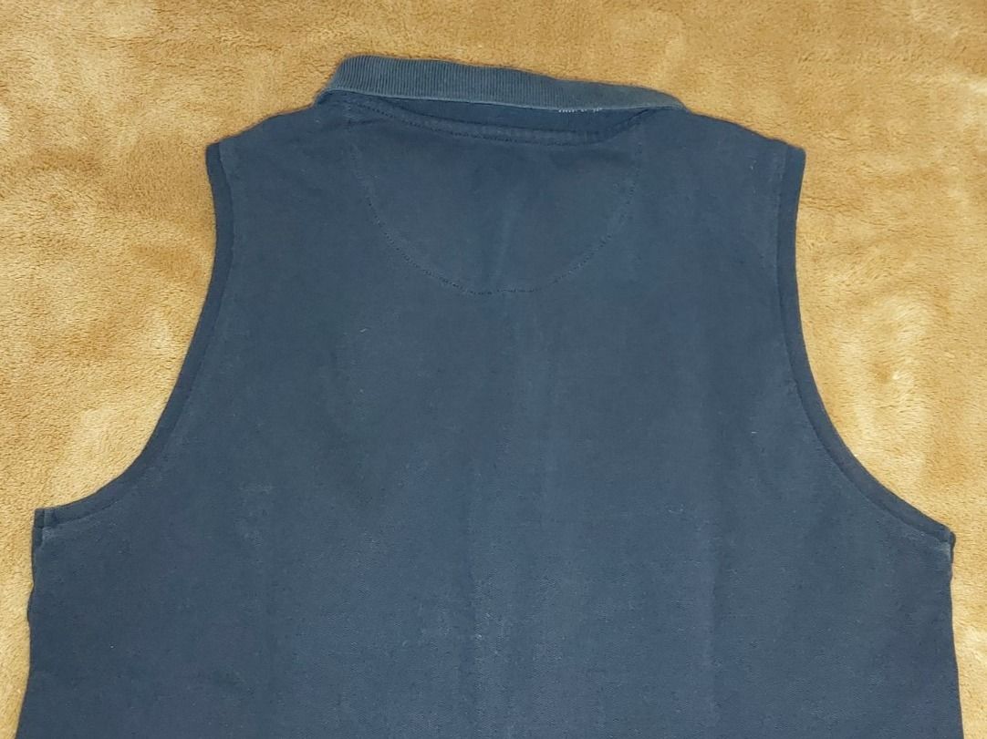 Polo-Shirts: PoloT-Shirt gr S Montenegro – Gebraucht aus Gwatt (Thun) von Letzte-Chance-III 6