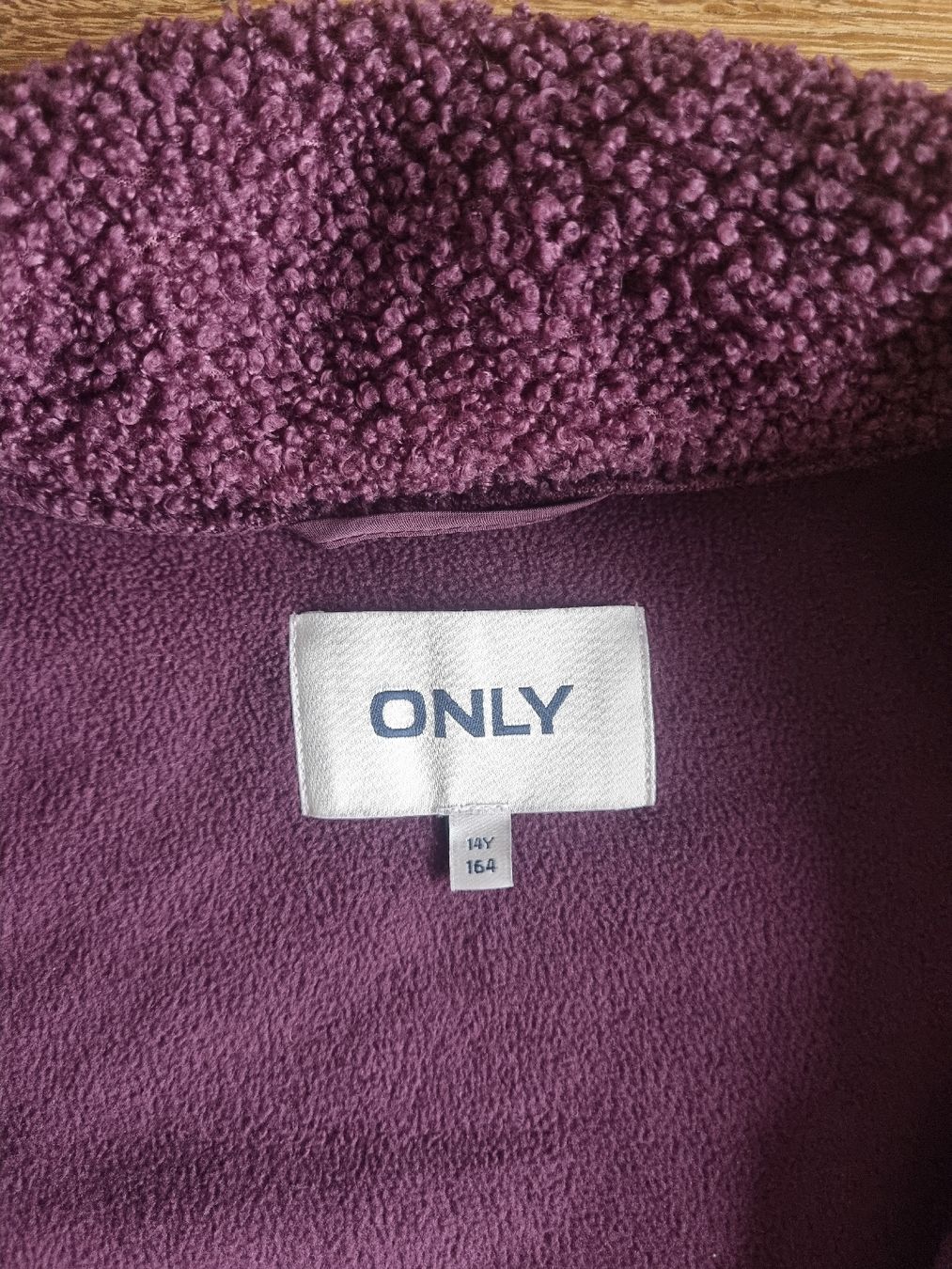 Only Giacche: Plüschjacke Only gr.164/XS/S – Nuovo (secondo la descrizione) da Näfels venduto da Phd534 2