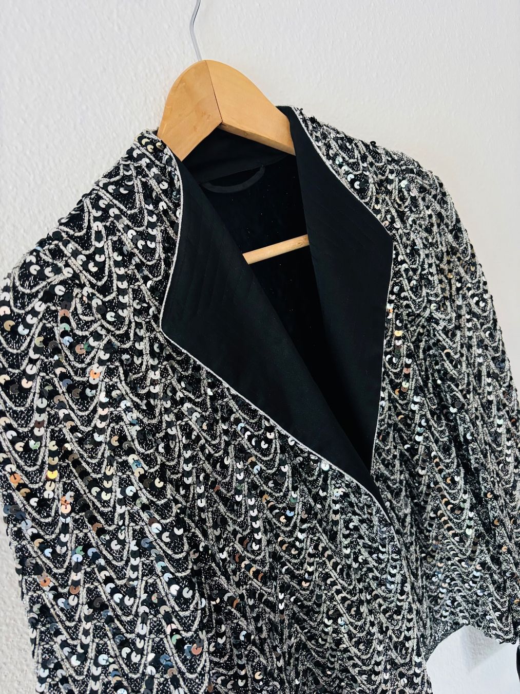 Giacche: Pailletten-Jacke schwarz silber – Usato da St. Moritz venduto da LadinaJ
