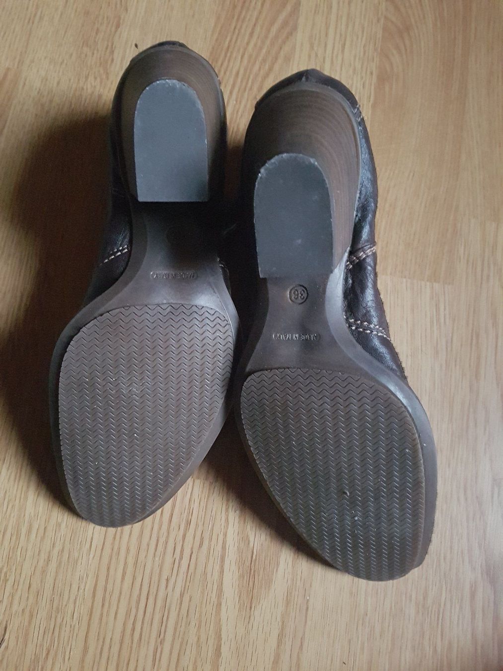 Roberto Santi Scarpe da donna: Stiefelette Roberto Santi gr37  K5 – Usato da Schwarzenburg venduto da Sunny0290 2