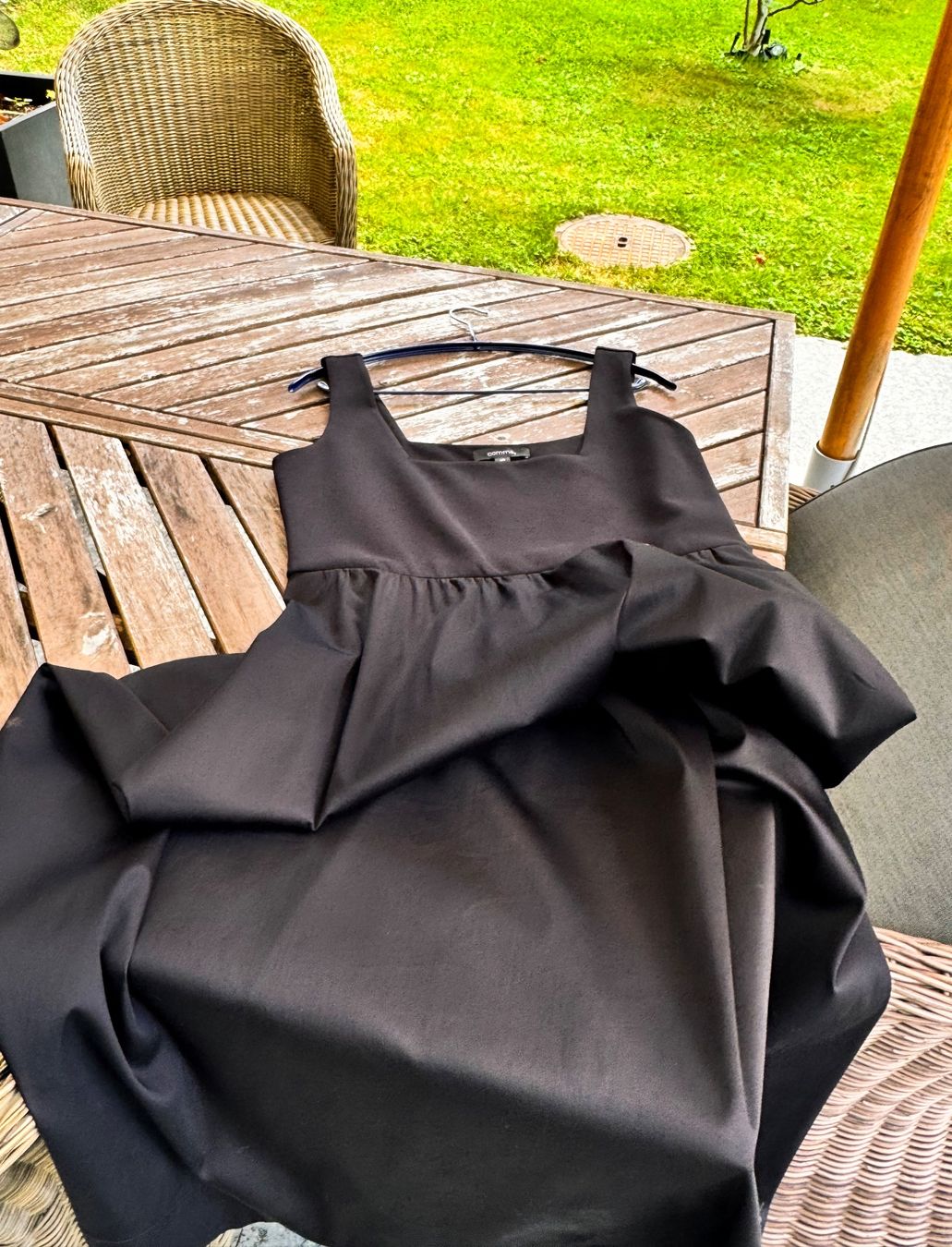 Comma Kleider: Brandneues Kleid von Comma, – Gebraucht aus Zürich von gregart 4