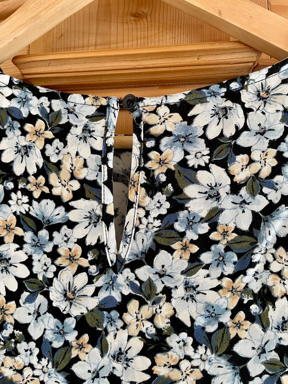 Vestiti: Neues Kleid mit Blumenmuster Gr. 40 – Nuovo (secondo la descrizione) da Eiken venduto da Kermit60 2