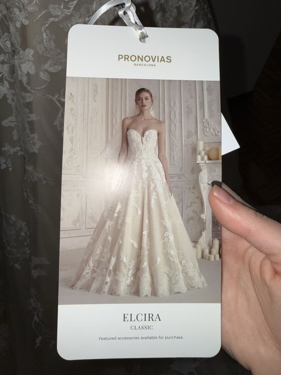 Pronovias Vestiti: Wunderschönes Brautkleid mit Spitze, Grösse 36/38 – Nuovo (secondo la descrizione) da Seuzach venduto da ade_7sjn 5