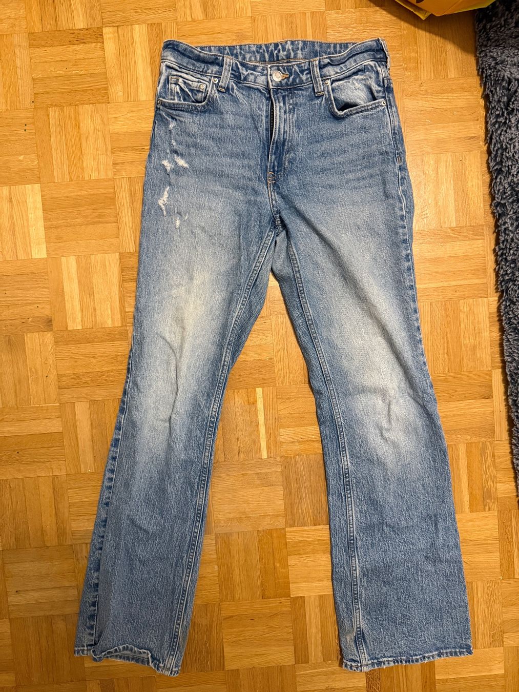 H&M Jeans: Jeans – Usato da Dübendorf venduto da sof_y5dt