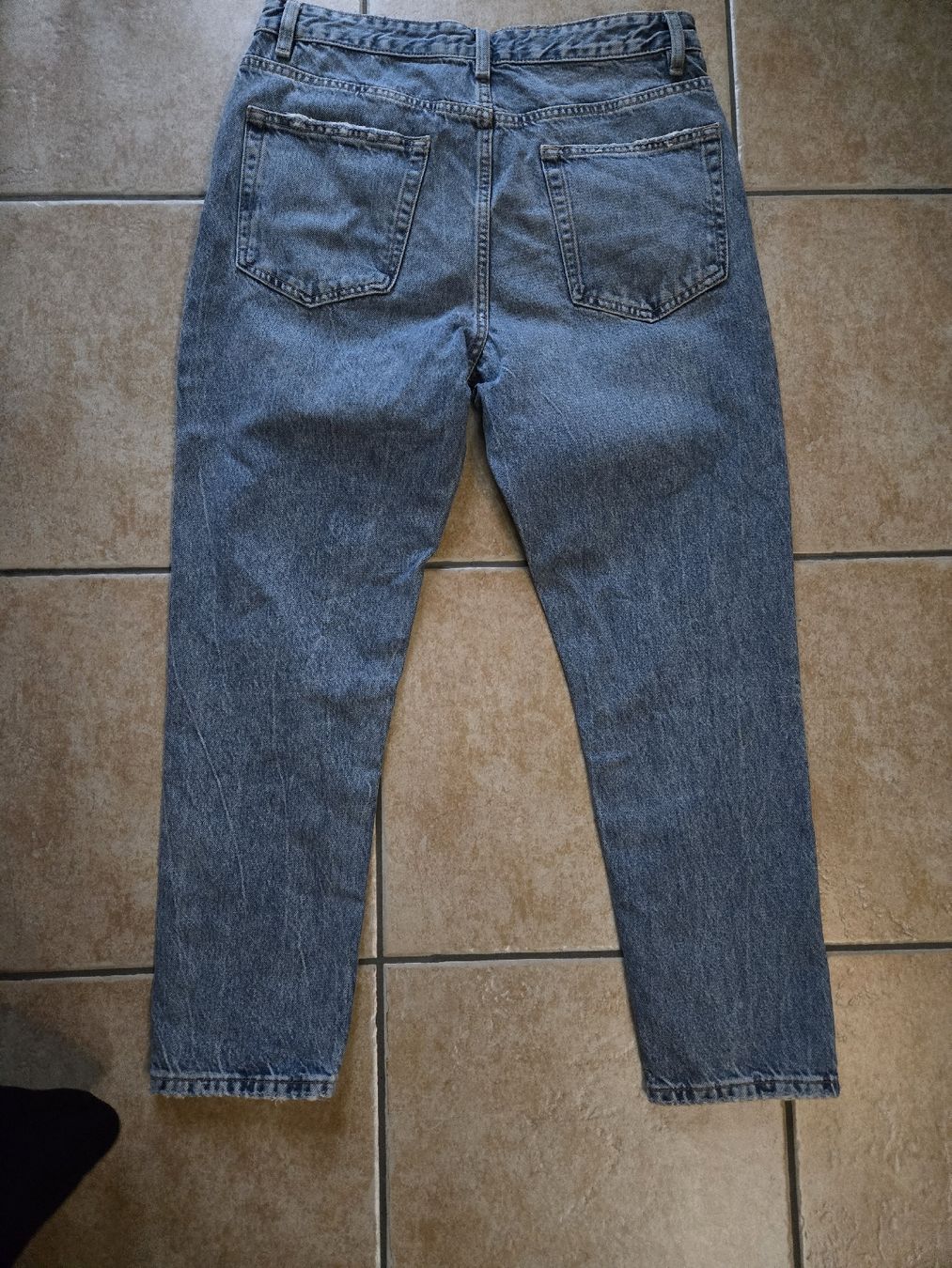Jeans: Jeans Zara homme – Usato da Sion venduto da Oonathoo 1