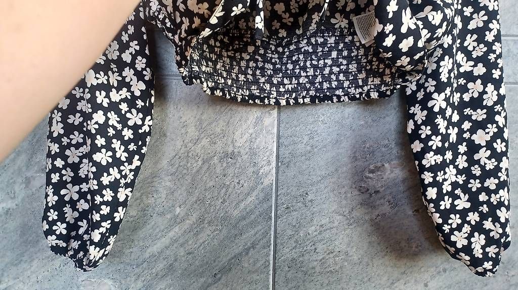 Chemisiers: H&M Bluse Gr. M  wie neu – D'occasion à Burgdorf par Damlaf_9 2