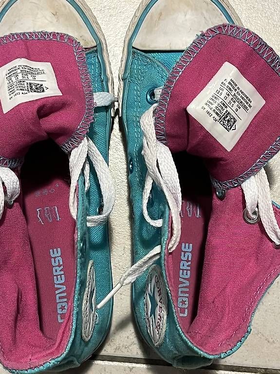 Scarpe da uomo: Converse All Star Schuhe Grösse 31,5 – Usato da Erlinsbach SO venduto da SmilingTiki 1