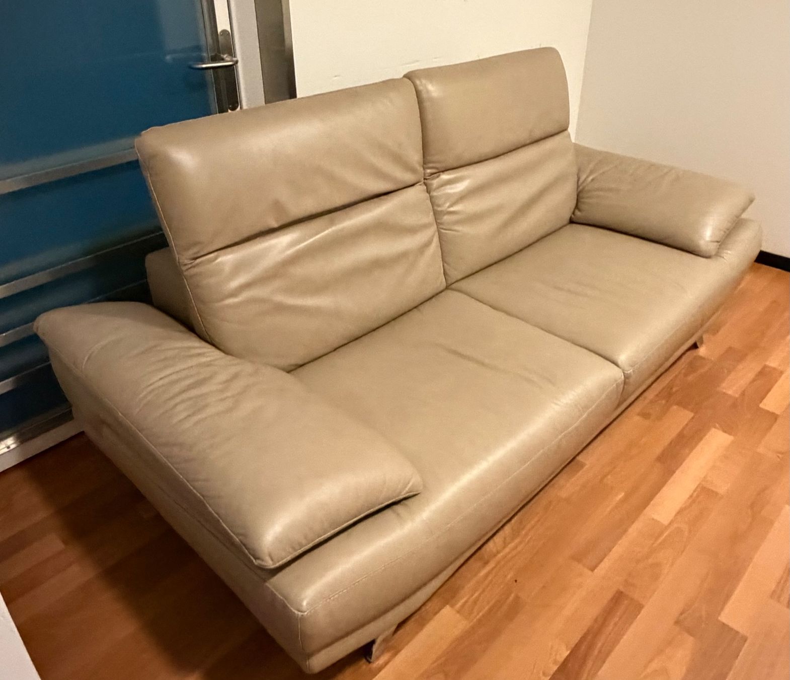 Natuzzi Divani: Sofas Made By Natuzzi Editions B936 Sectional – Usato da Dietikon venduto da gab_qz7y