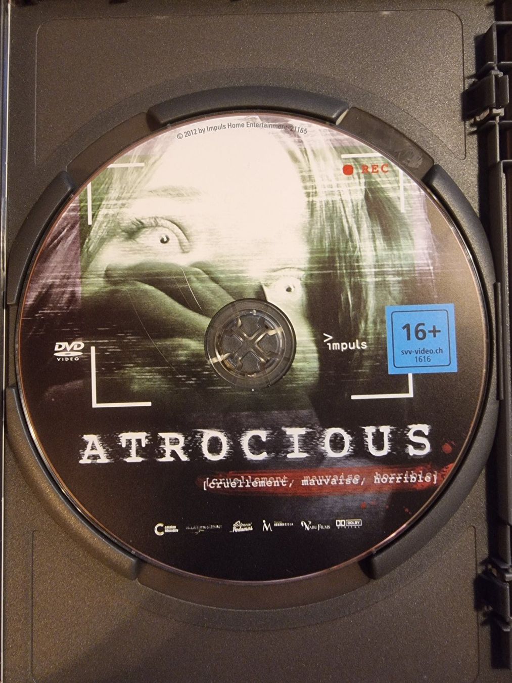 Tutti i DVDs: Atrocious – Usato da Chavannes-près-Renens venduto da XWR4 4
