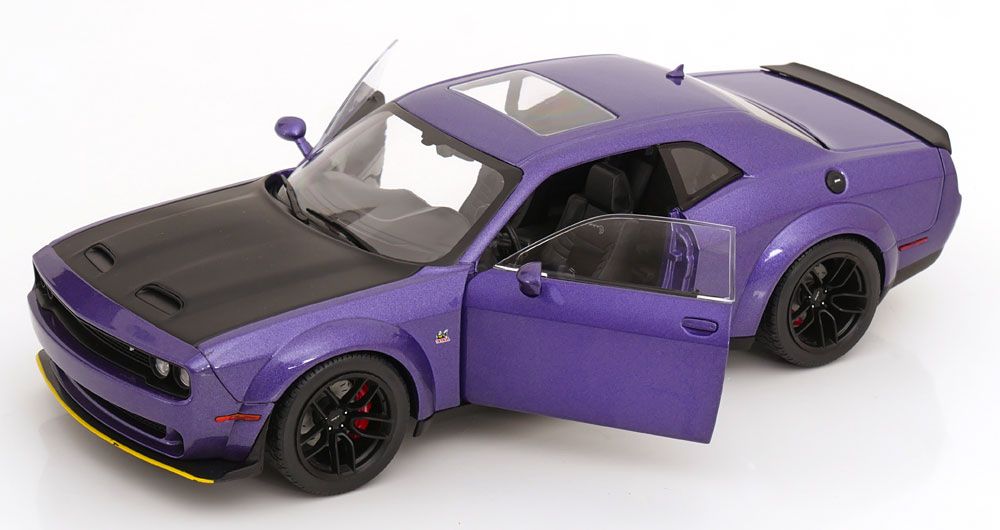 Dodge Modellini d'auto: DODGE CHALLENGER SRT HELLCAT 2023 VIOLLET 1:18 SOLIDO – Nuovo e nell'imballaggio originale da Suhr venduto da Moebelsiralfred 2