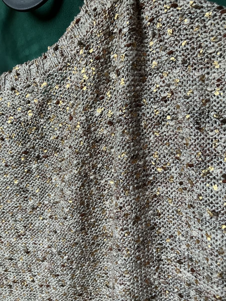 H&M Maglioni & Felpe: Pull doré avec paillette ! – Usato da St-Aubin-Sauges venduto da Sonia-Ka 2