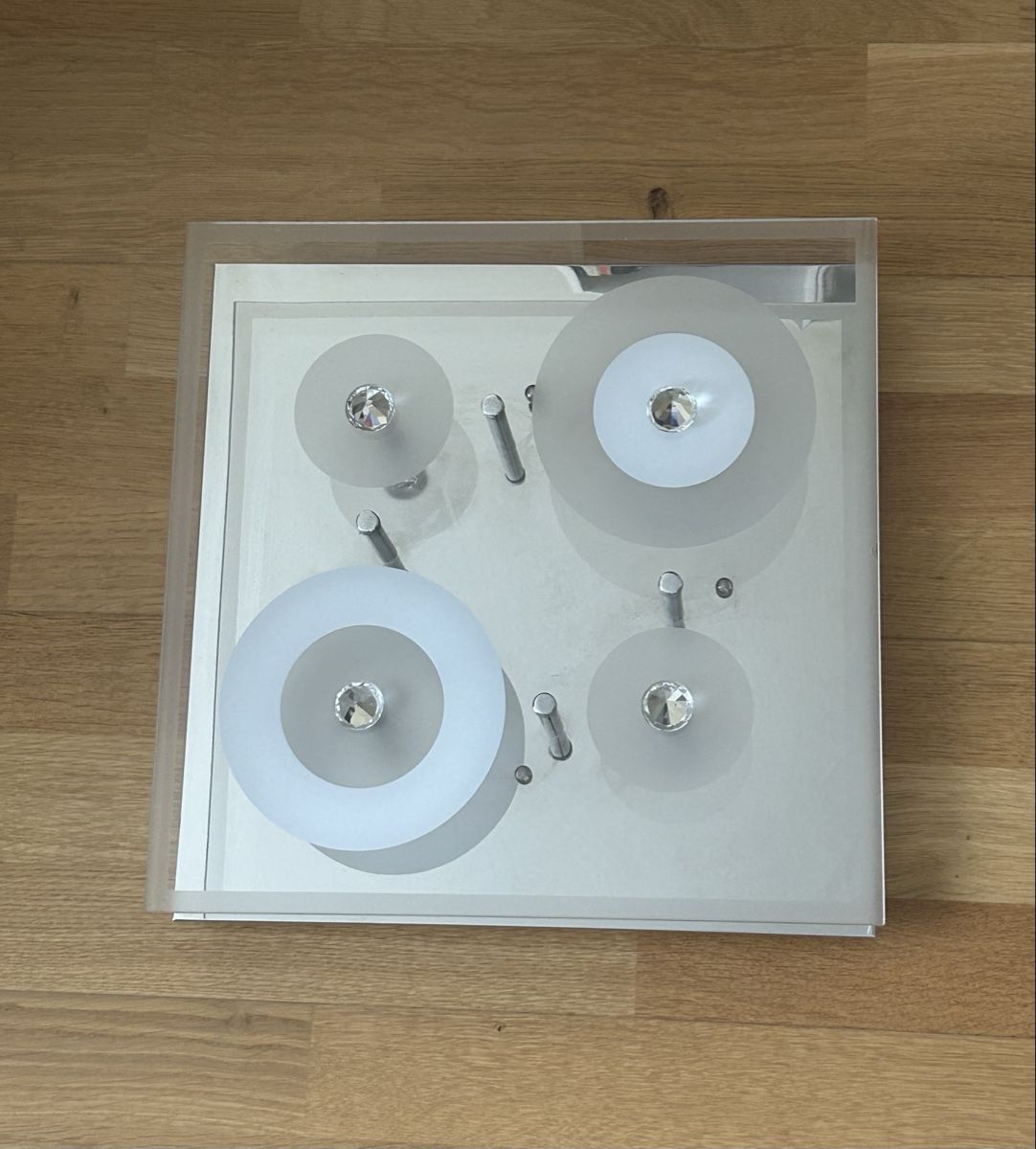 Lampade: Wandleuchte mit Farbwechsel – Usato da Greifensee venduto da _argjira_