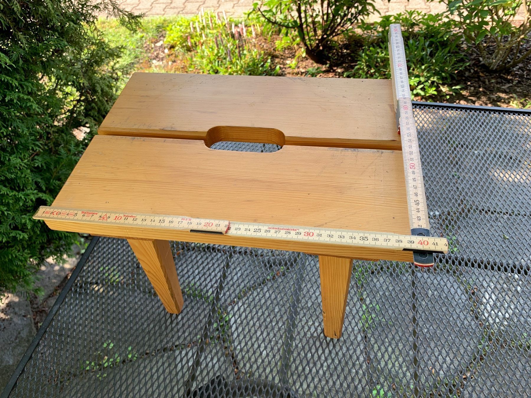 Hocker: wunderschöner Schemel aus Massivholz – Gebraucht aus Feldbach von Olive1 8