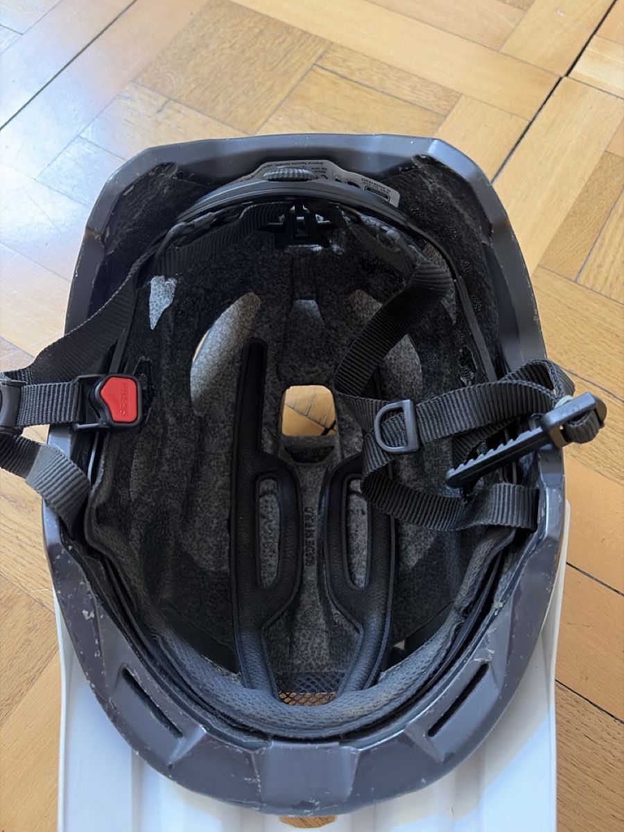 Alpina Caschi: MTB Helm Grösse L – Usato da Luzern venduto da anna-julia11 1