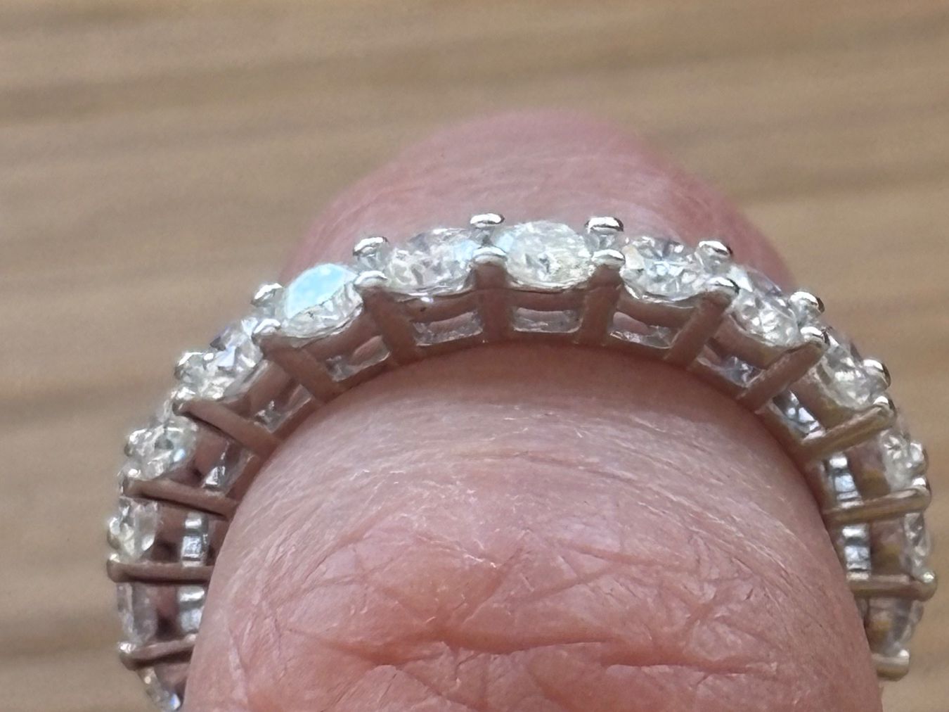 Anelli: Luxus Elegante Gr: 18/8 Ring Memoire Zirkonia Farbe Silber – Nuovo (secondo la descrizione) da Biel-Bienne venduto da Roserosse13 2
