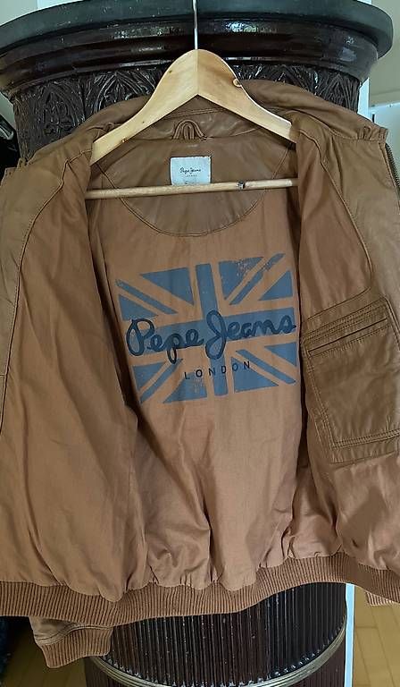 Vestes: PEPE JEANS Lederjacke hellbraun 36/38 – D'occasion à Basel par Findus78 4