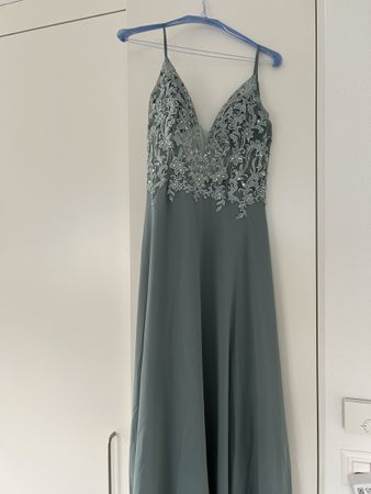 Abendkleid Ballkleid Luxuar Limited grün Grösse 38 neuwertig