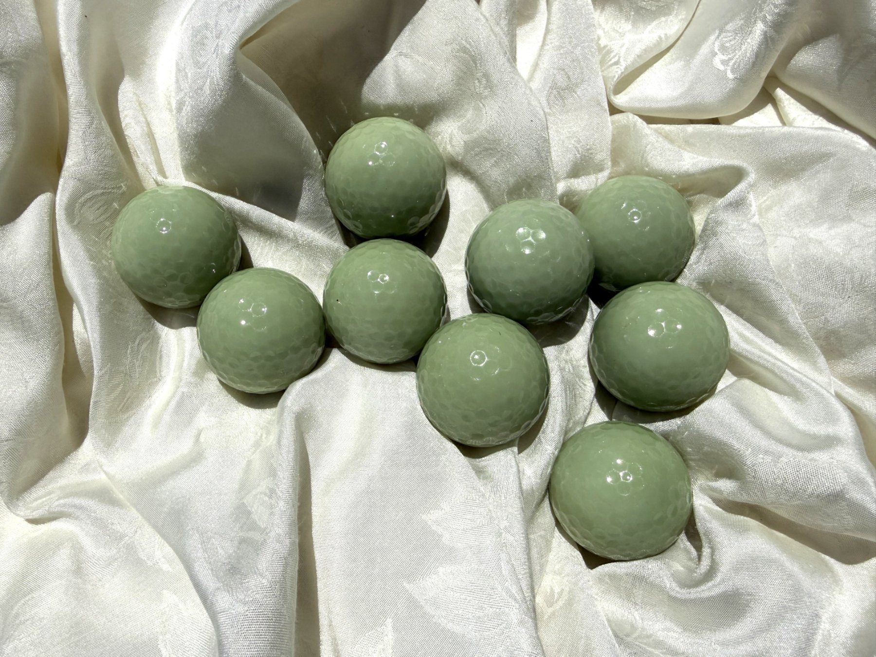 Palloni: 9 hellgrüne Golfbälle - NEU – Nuovo e nell'imballaggio originale da Vacallo venduto da cri_229f