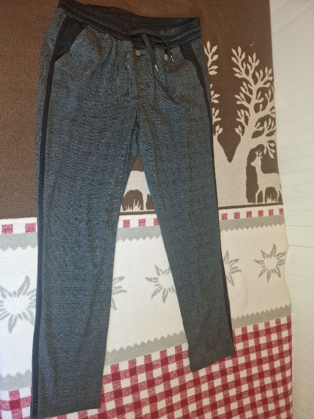 Gang Pantaloni: Hose tweed – Usato da Winterthur venduto da Winti1993