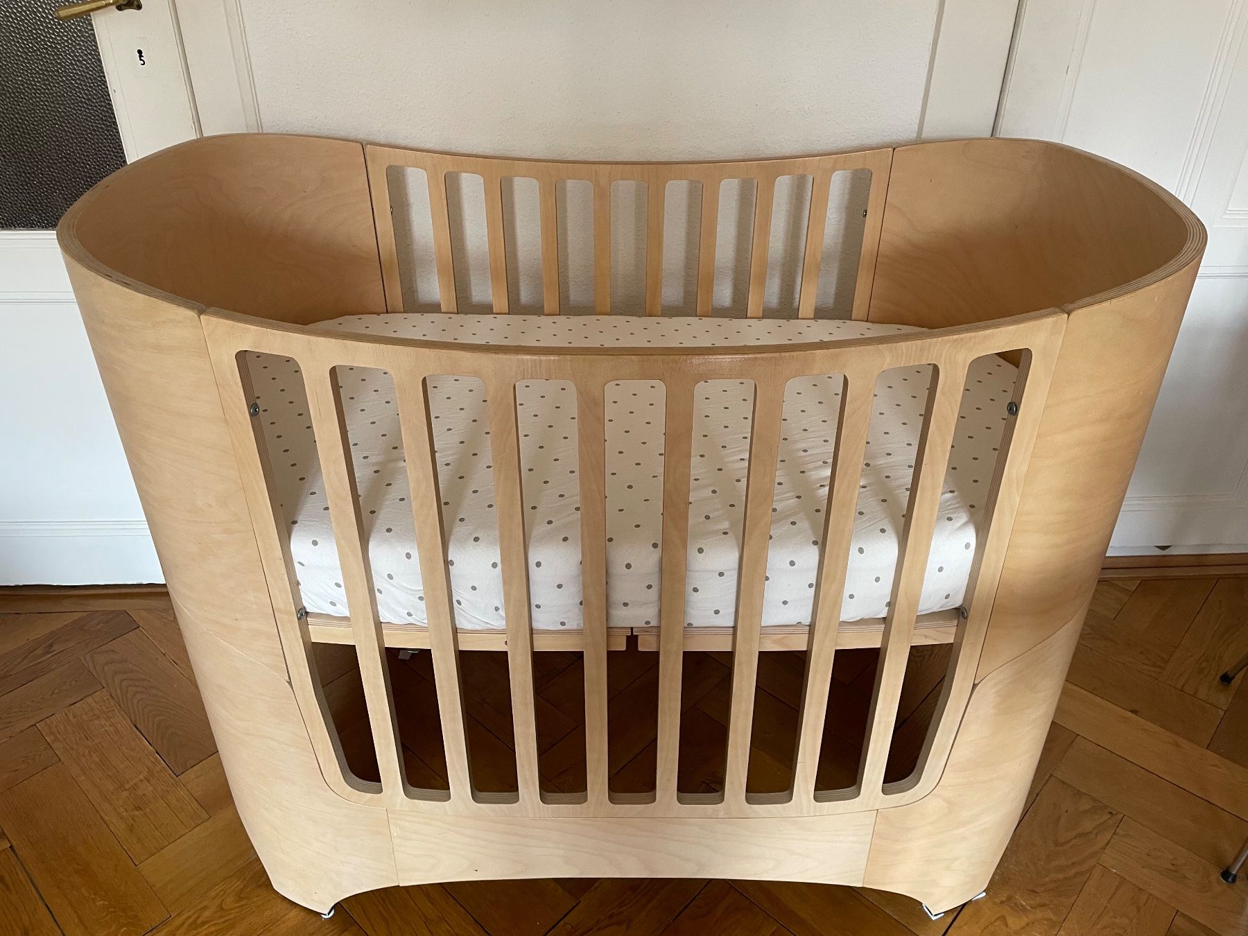 Leander Betten: Lit évolutif LEANDER pour enfant de 0 à 4 ans – Gebraucht aus Genève von tha_27fd