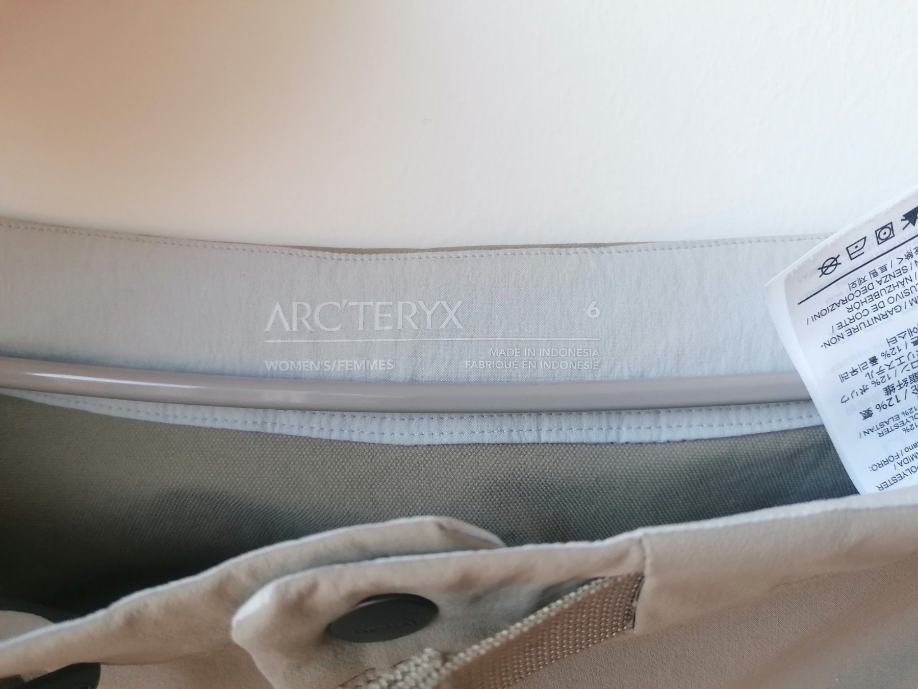 Arcteryx Pantaloni: Hose Arcteryx – Nuovo (secondo la descrizione) da Luzern venduto da zen_gx5k 3