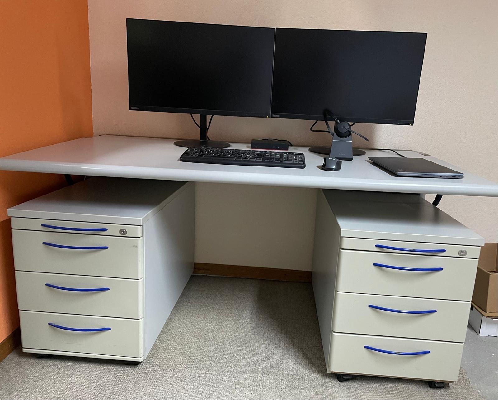 Scrivanie: Bürotisch Home Office – Usato da Niederbipp venduto da donaldo11