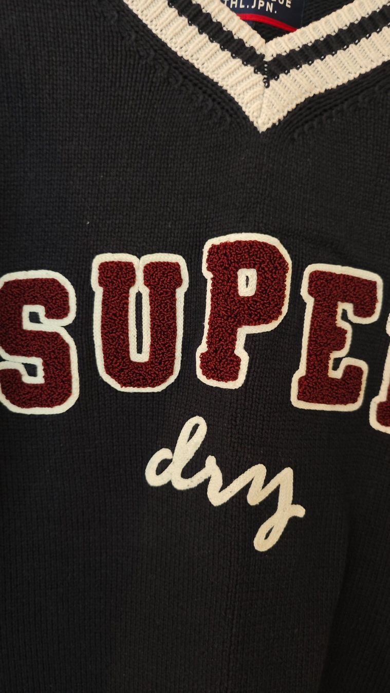 Superdry Pullover & Sweatshirts: Superdry Damenpullover Gr. S, Navy, V-Neck, Vintage Style – Gebraucht aus Bülach von mastika82 1