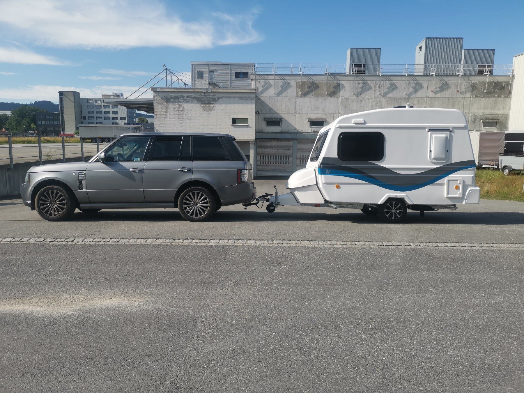Land Rover Automobili: Range Rover TDV8 4.4 lt Occasion – Usato da Walzenhausen venduto da Trailer-Pool