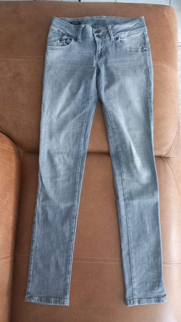 Jeans: Jeans LTB Molly 27/32 grau – Usato da Eggersriet venduto da Taylorjam