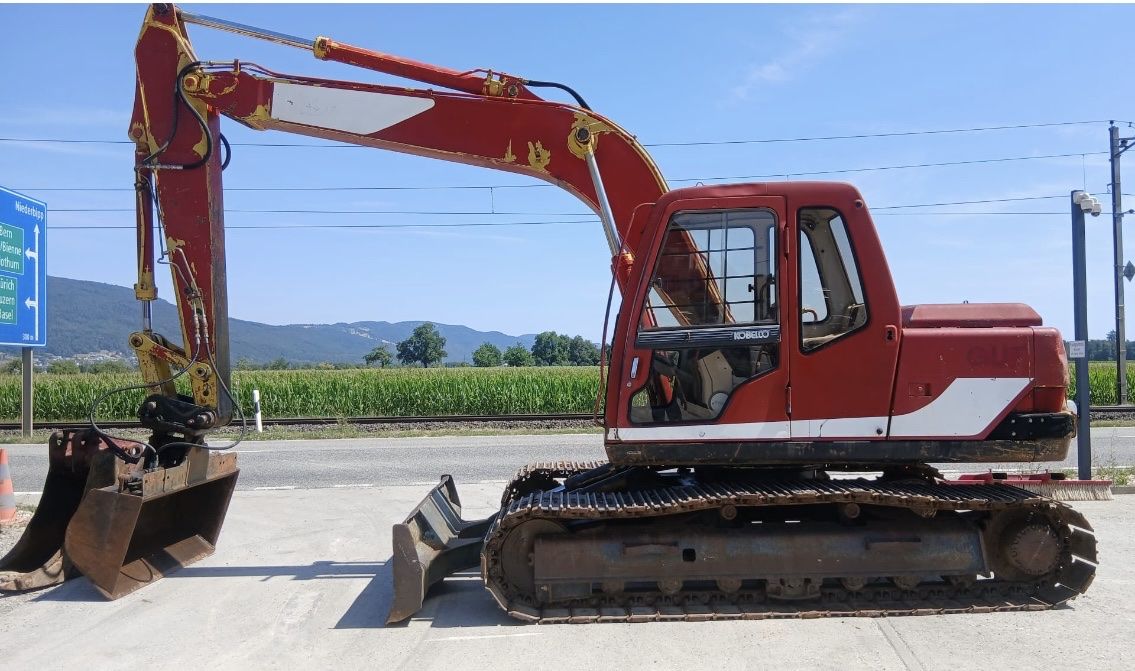 Kobelco Bagger: Bagger Kobelco 13 Tonnen mit Schild – Gebraucht aus Niederbipp von baggerch 8