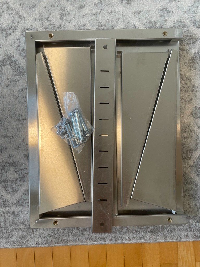 Scaffali: Stainless Steel Wall Shelf – Usato da Wollerau venduto da ata_vcg7 1