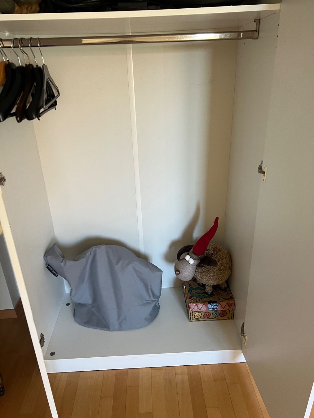 Armadi: Armoire blanche – Usato da Villars-sur-Glâne venduto da jat_s99z 1