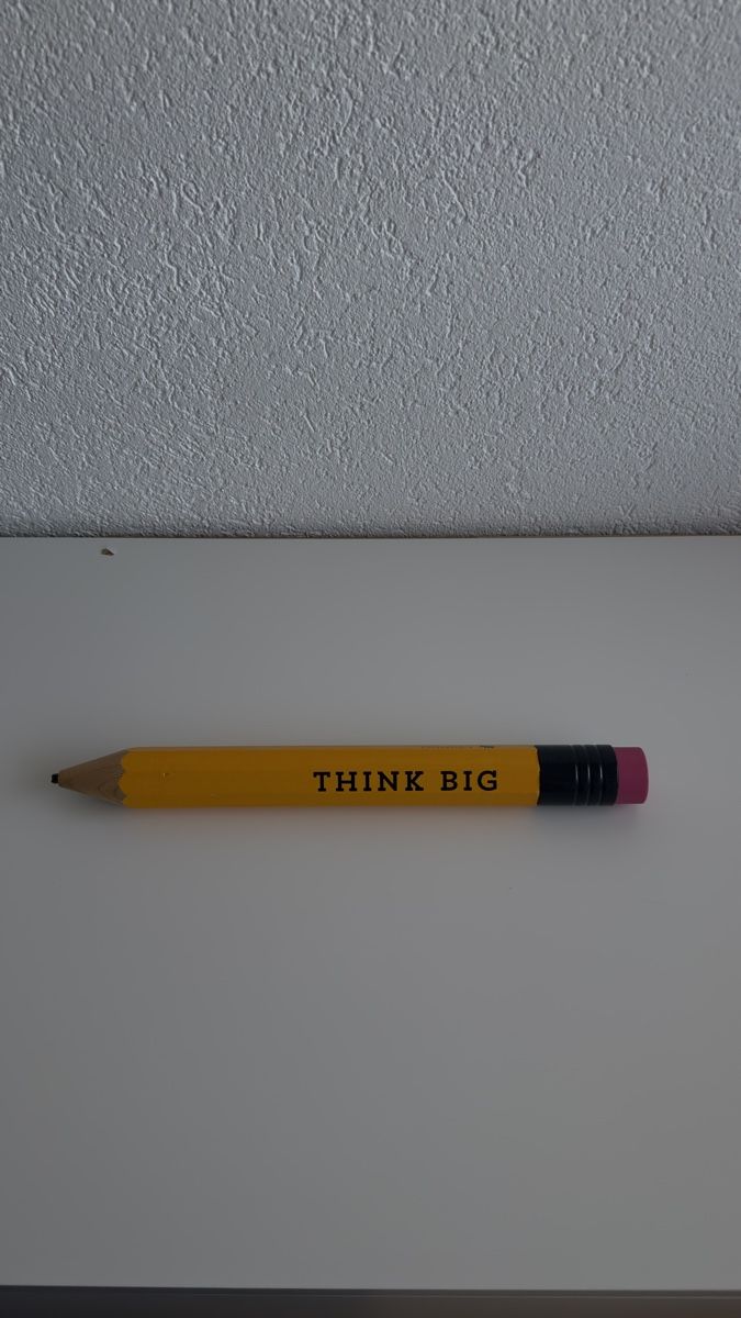 Matite, matite colorate & gessi: Crayon Think Big de 35cm – Nuovo (secondo la descrizione) da Vevey venduto da diogodasilva_