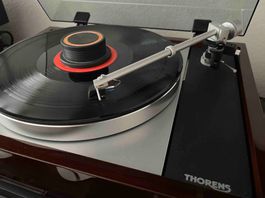 Thorens TD-1600 (Klavierlack) mit/oder ohne Tonabnehmer (MC)