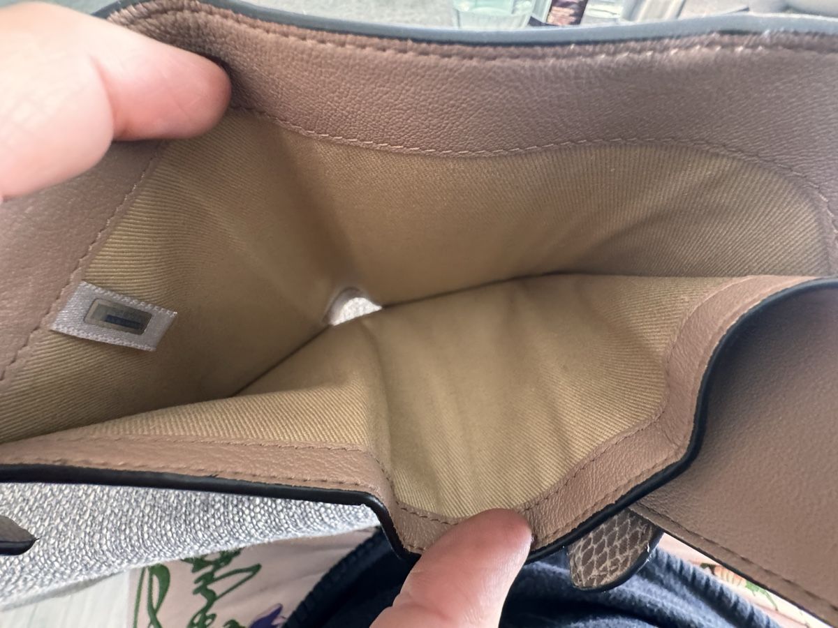 Jimmy Choo Portamonete: Jimmy Choo Wallet – Usato da Lugano venduto da fla_gk6h 5