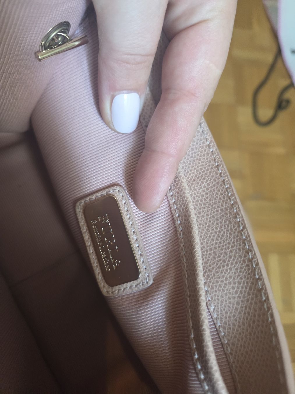 Furla Taschen für Damen: Furla Metropolis Tasche rosa Leder – Gebraucht aus Adlikon b.Regensdf von che_xxb9 6