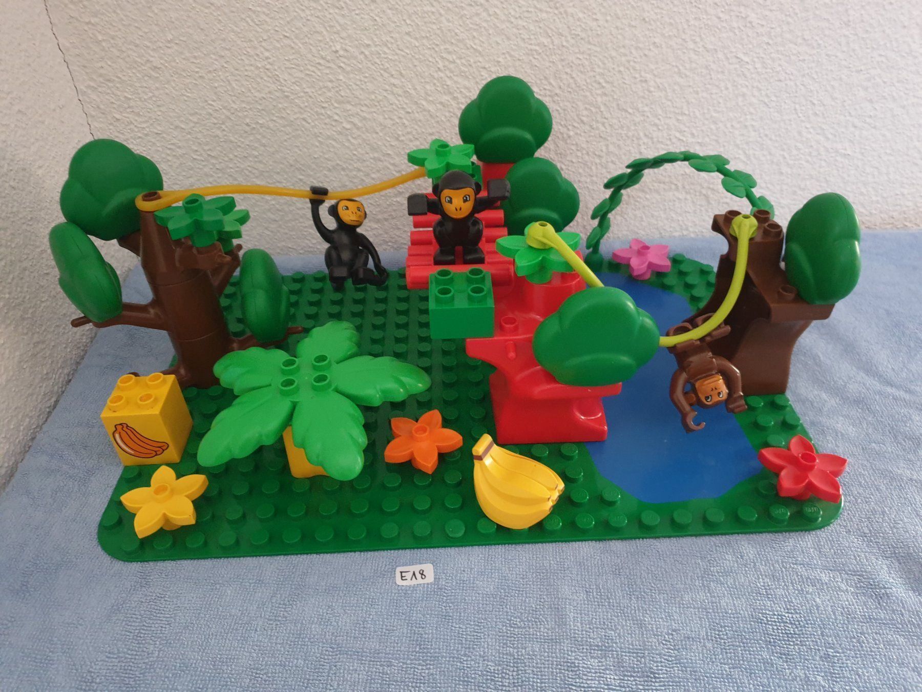 Giocattoli: E18: Lego Duplo Affen mit Spezialplatte – Usato da Münchwilen TG venduto da VT-Trader 2