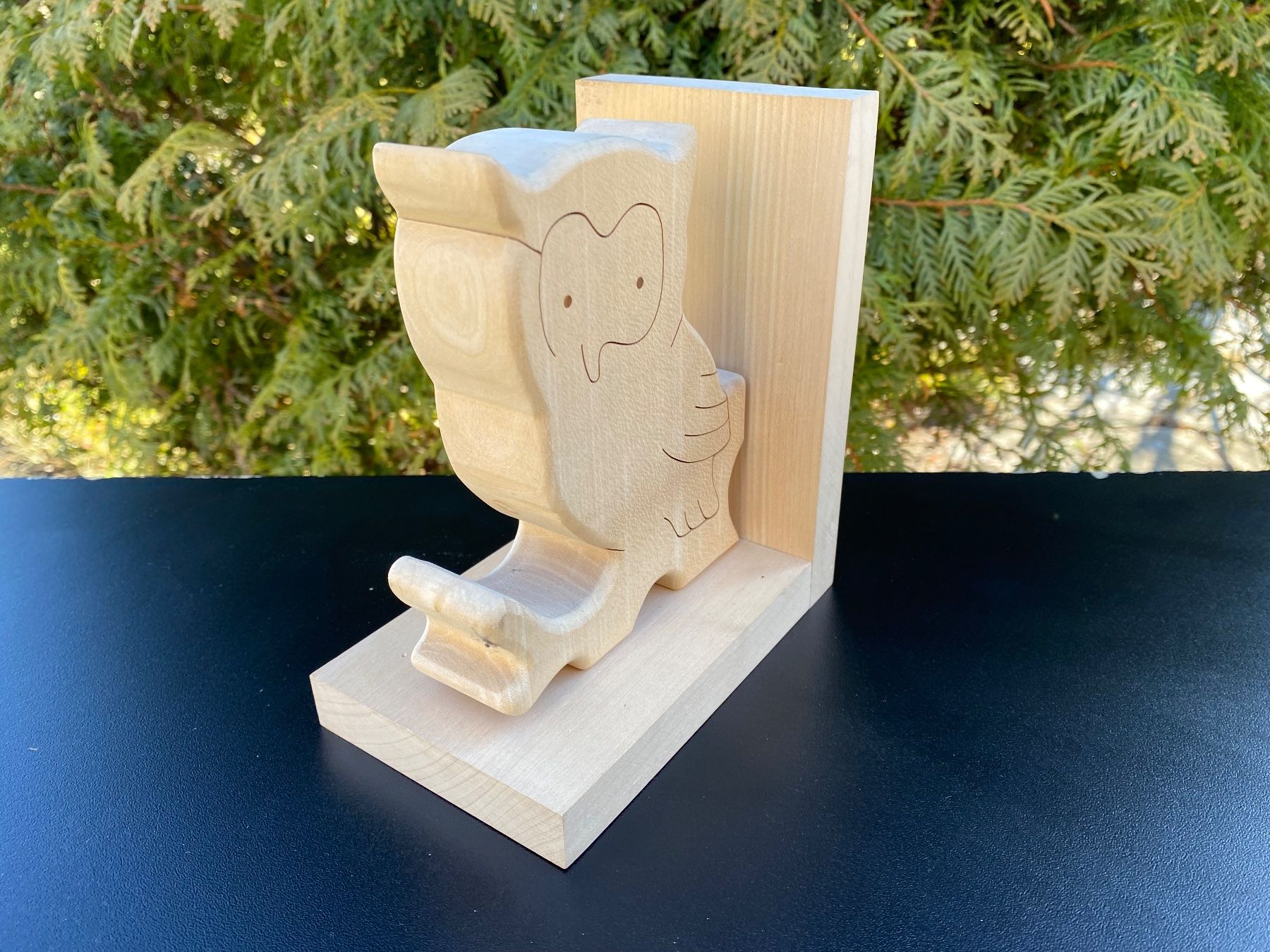 Sonstige Dekorationen & Accessoires: schöne Buchstütze aus Holz – Gebraucht aus Feldbach von Olive1 2