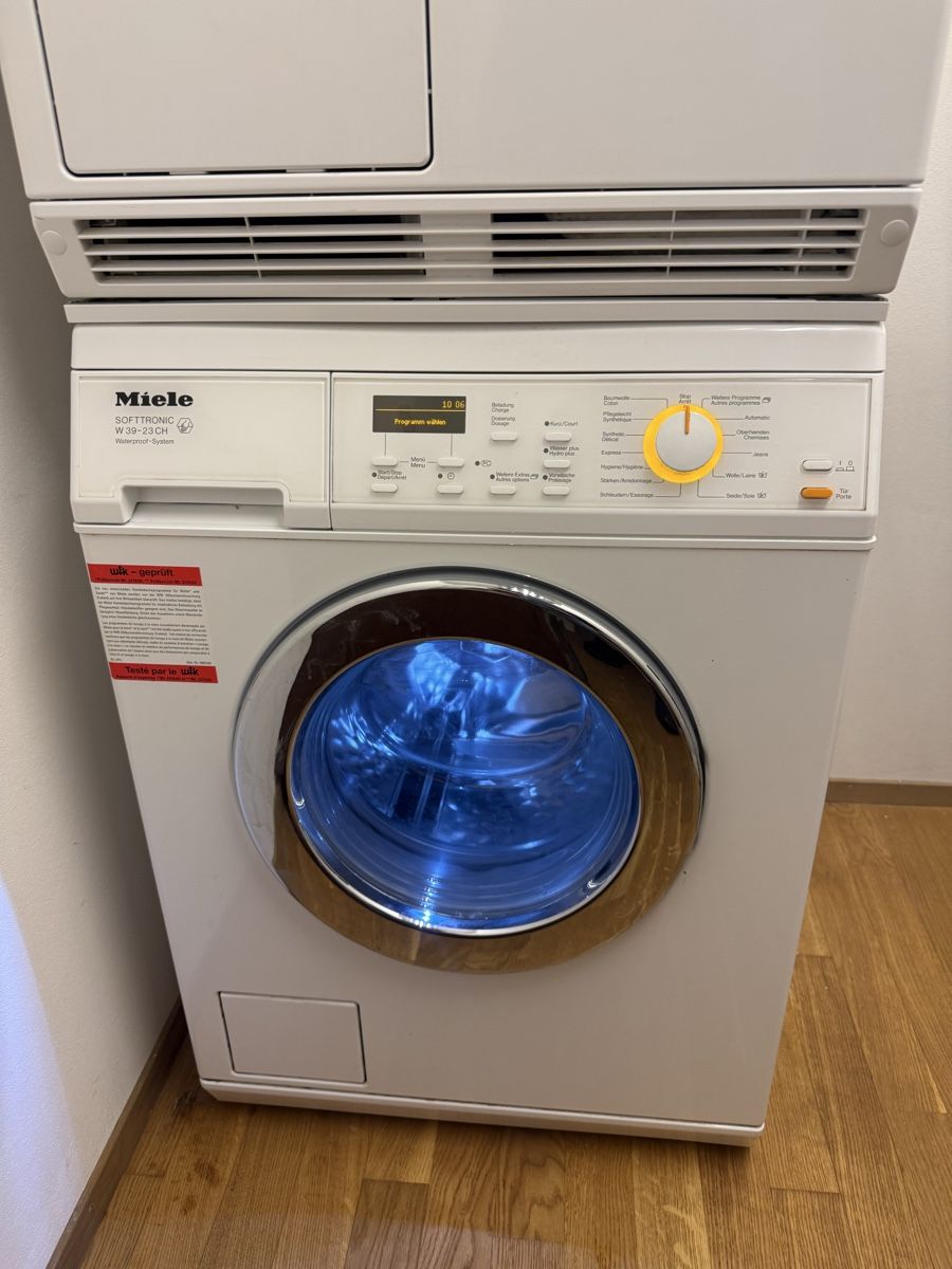Miele Lavatrici: waschmaschine und trockner Miele – Usato da Adliswil venduto da F.B.E 1