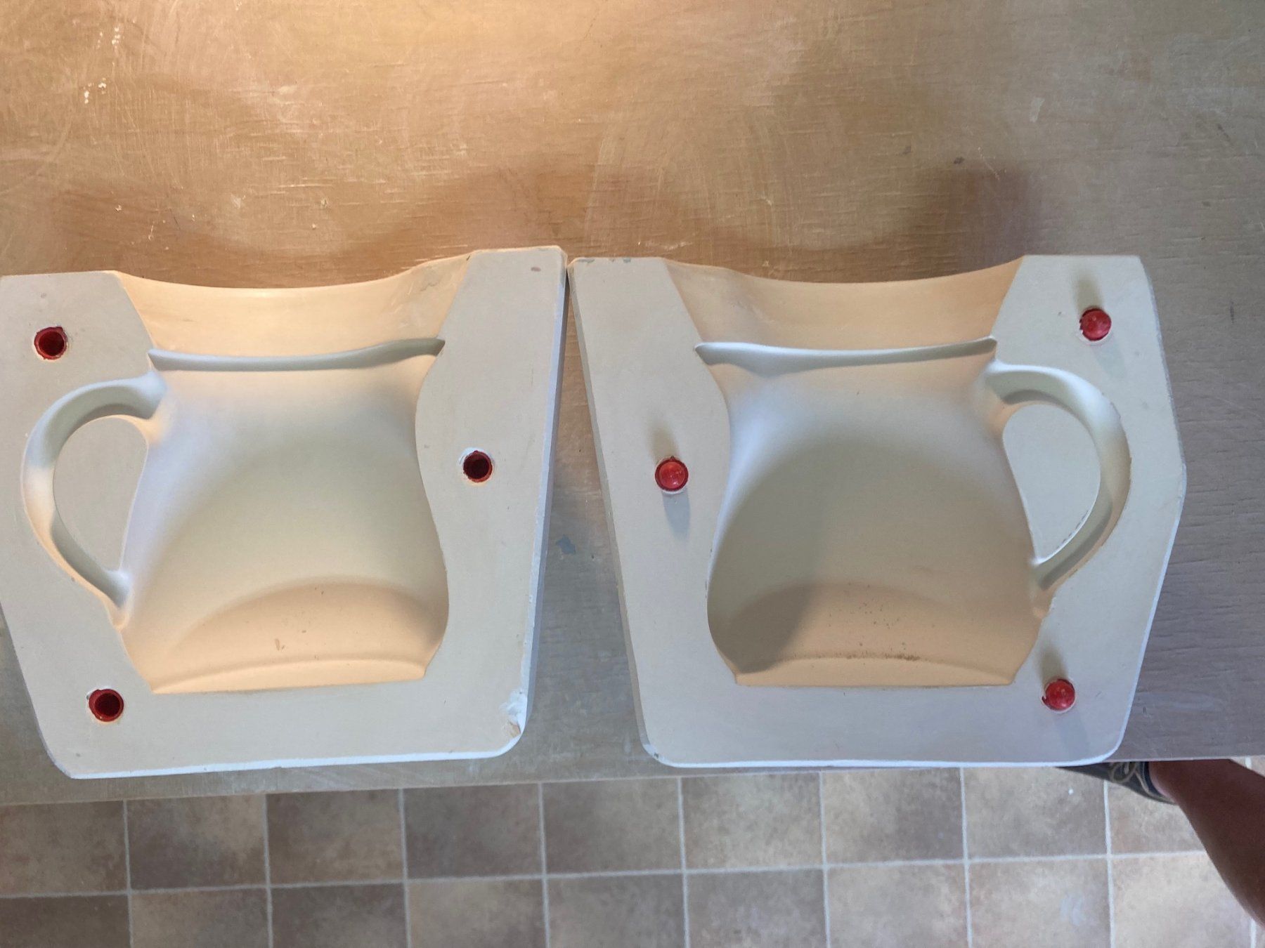 Kits de loisir créatif: Giessgipsformen Geschirrset – D'occasion à Gelterkinden par Busfreak 1