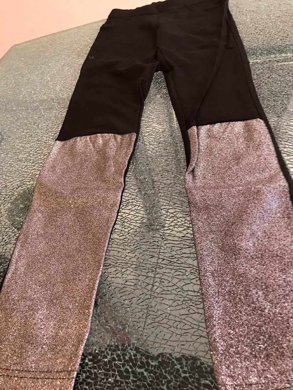Pantaloni: Hosen 2 Stück – Usato da Brüttisellen venduto da lilien2012 2