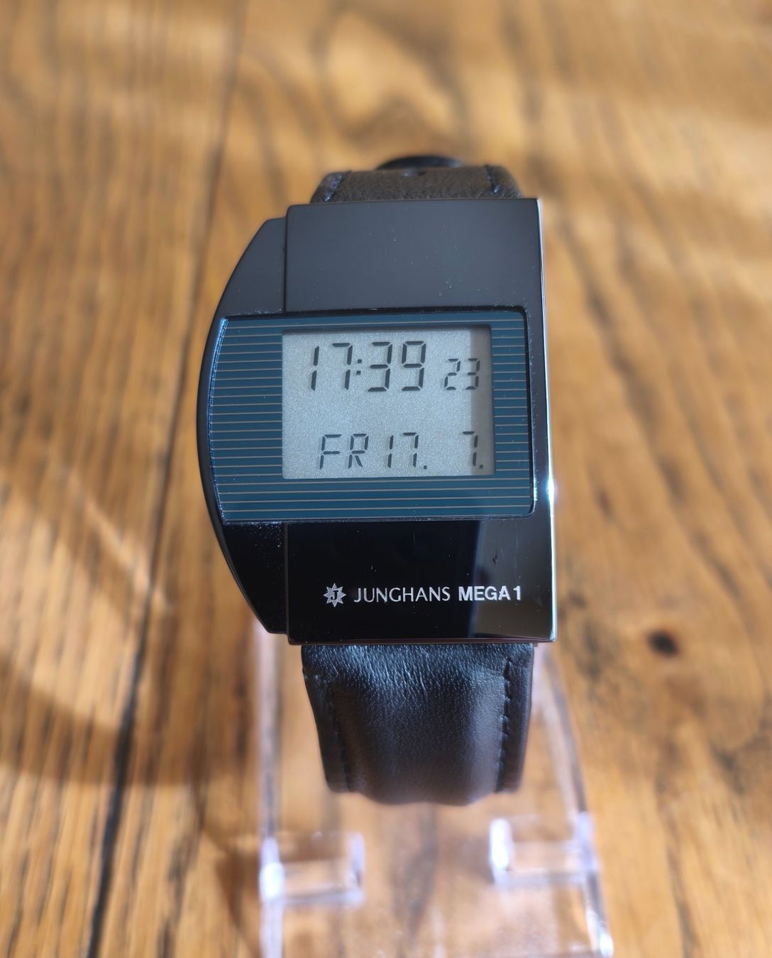 Junghans Orologi: Junghans MEGA 1 Funkuhr Top Zustand – Usato da Aarau venduto da Blingo01 1