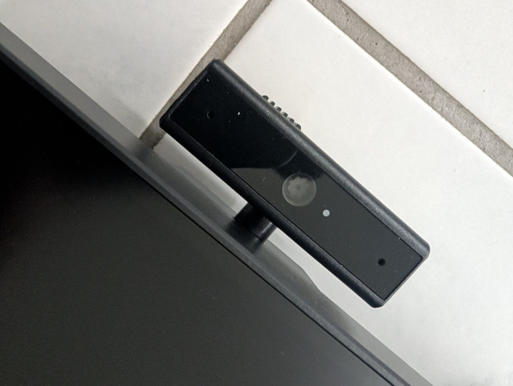Asus Monitor: ASUS BE24ECSNK Dockstation Video Conferencing – Usato da Gisikon venduto da Hardware.passion 4