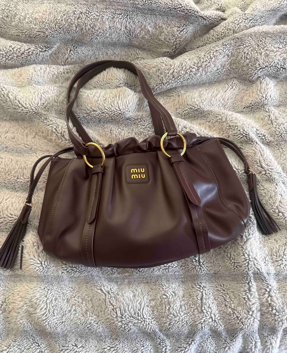 Miu Miu Sacs femmes: Sac Miu Miu – Neuf (Voir description) à Neuchâtel par xiao_bei