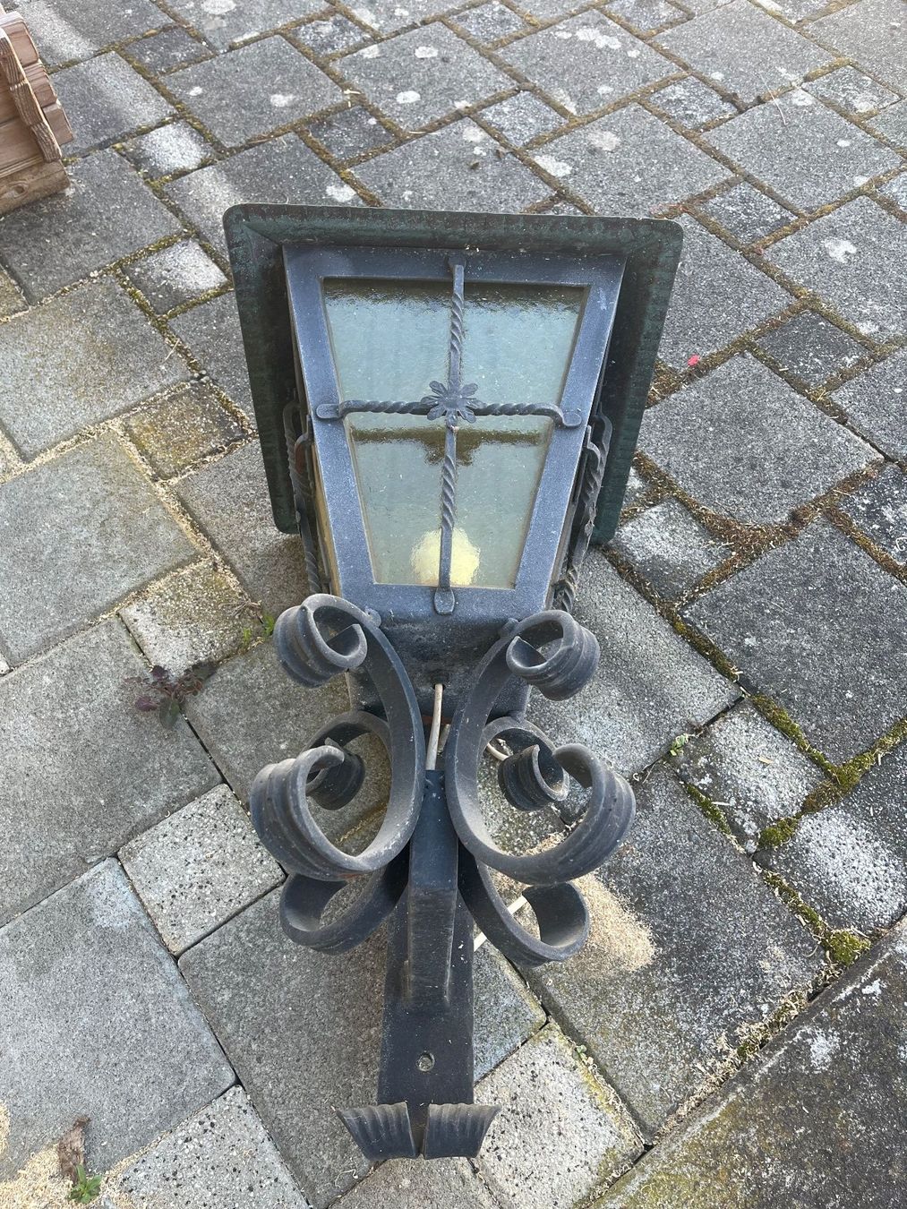 Lampade: Lampe Eisen – Usato da Moosleerau venduto da Leerau 1