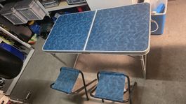 Campingtisch mit 4 Stühlen 120cm blau guter Zustand