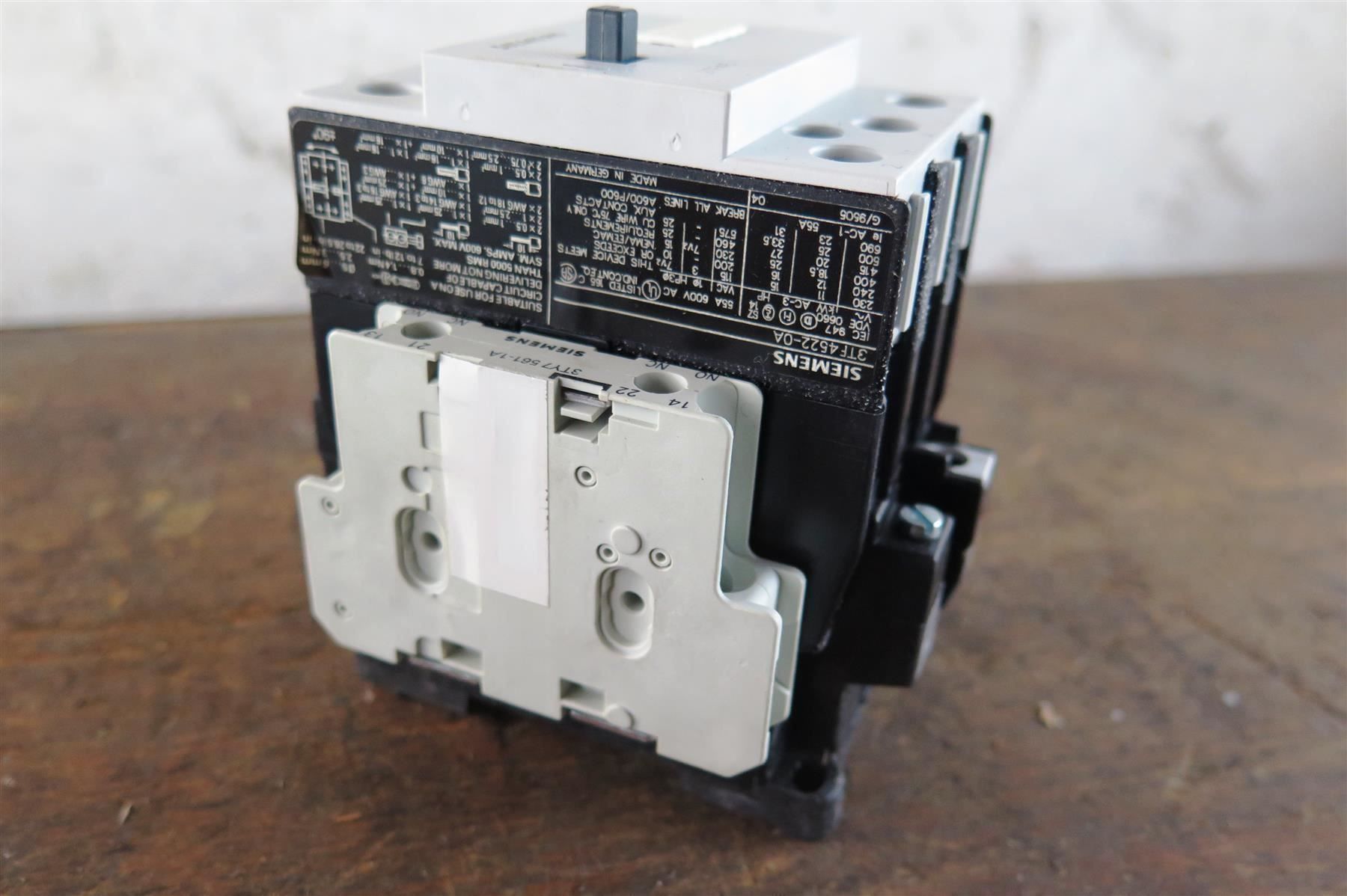Siemens Componenti elettronici: Siemens 3TF45 22-0APO Schütz  Contactor – Usato da Laufenburg venduto da Sirluger 3