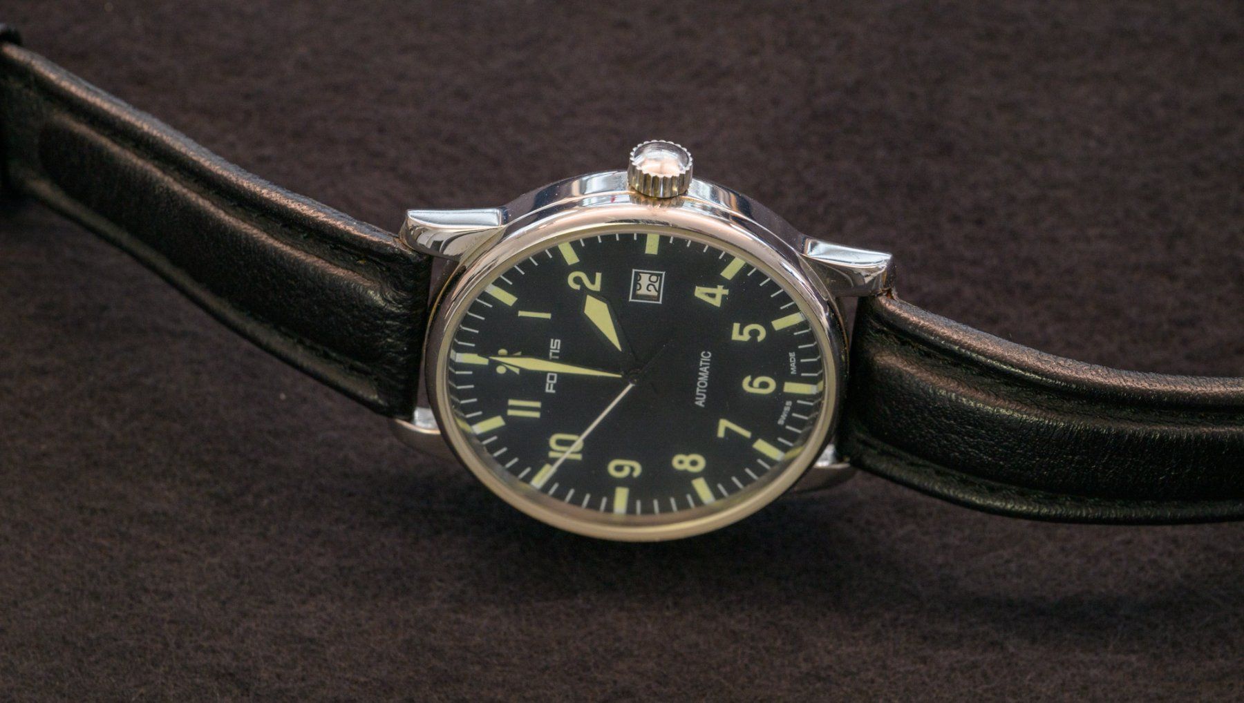 Fortis Orologi: FORTIS Classic Pilot Automatic Date Referenz 593.10.46 – Usato da Zürich venduto da An-Fu 3
