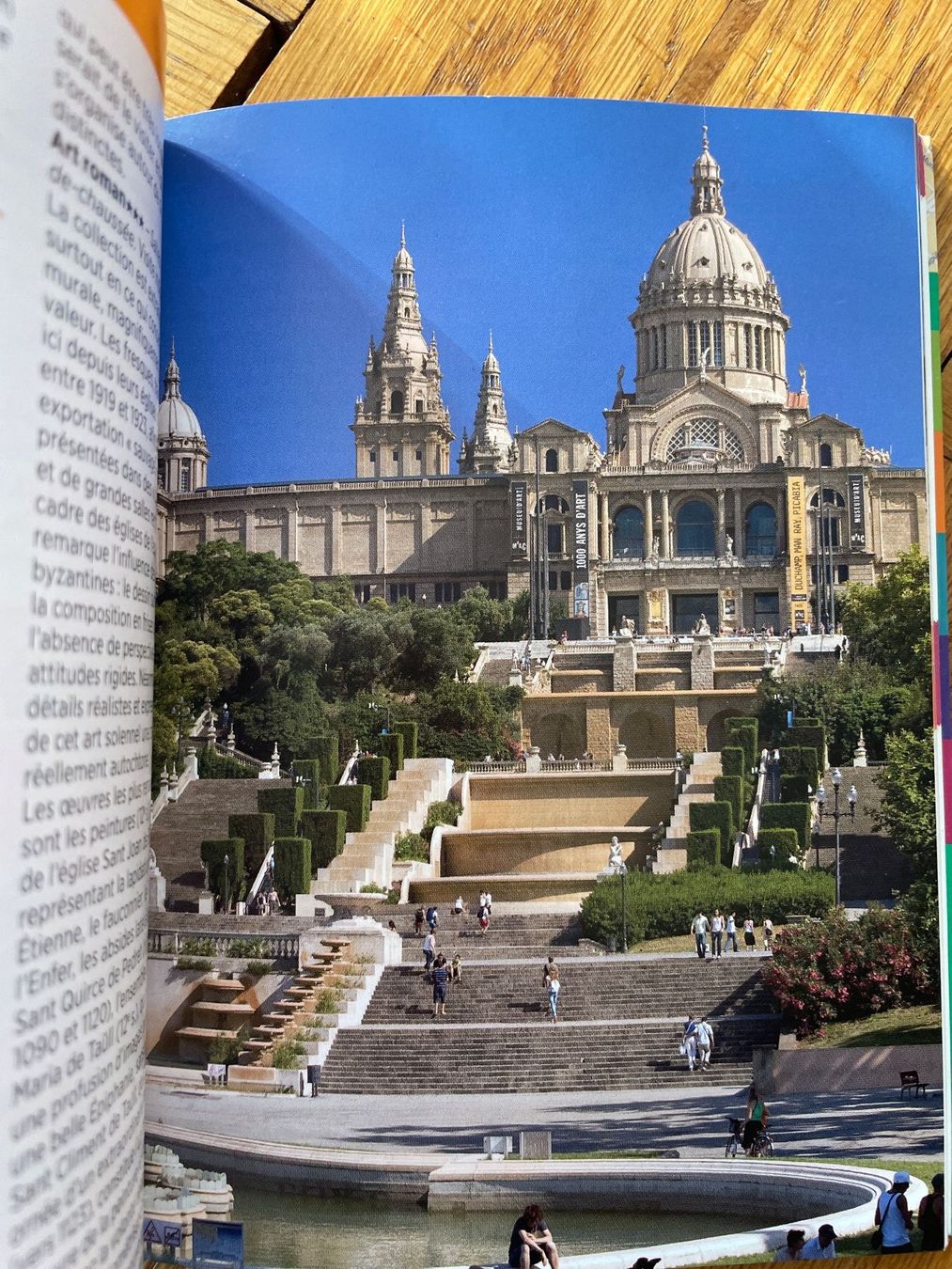 Libri: Guide Barcelone – Usato da Genève venduto da Buens4 2